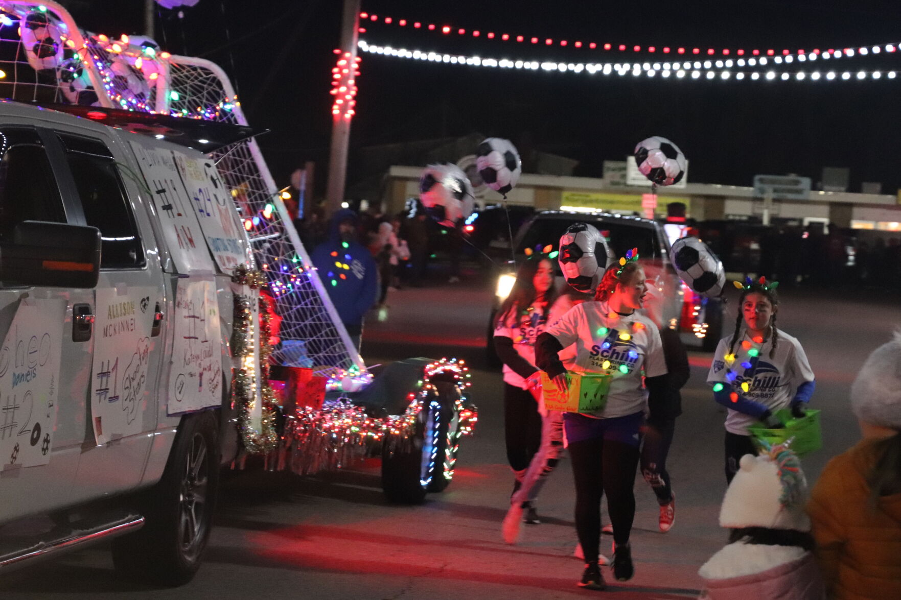 121121StClairChristmasParade15.JPG